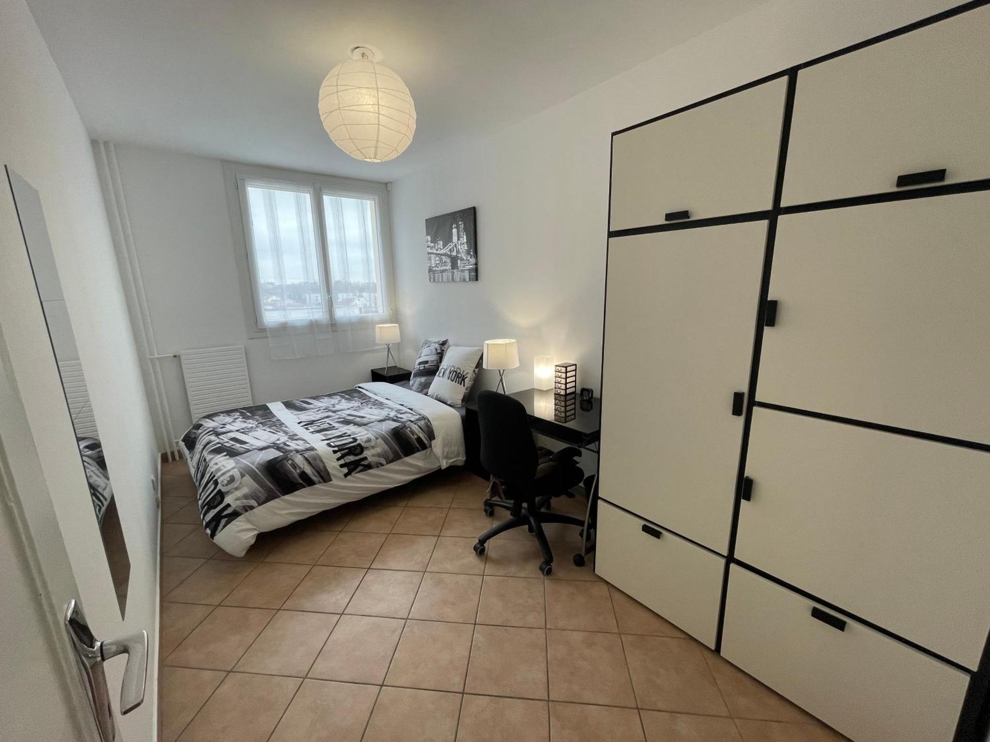 Chambre Privee En Colocation Dans Un Appartement Vaulx En Velin Centre Vaulx-en-Velin Exterior foto